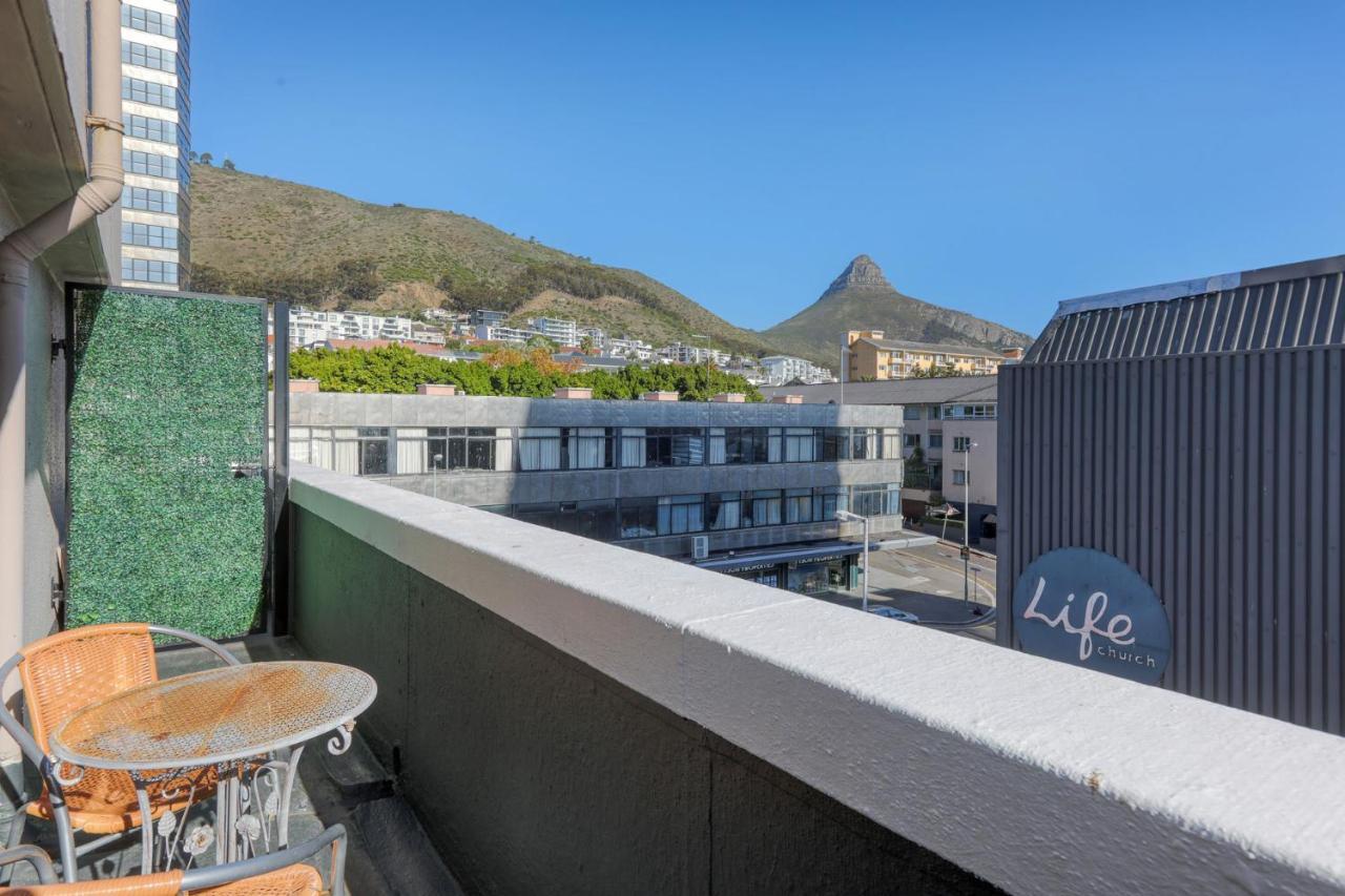Backup-power Trendy 2 Bed Balcony * Cape Town
