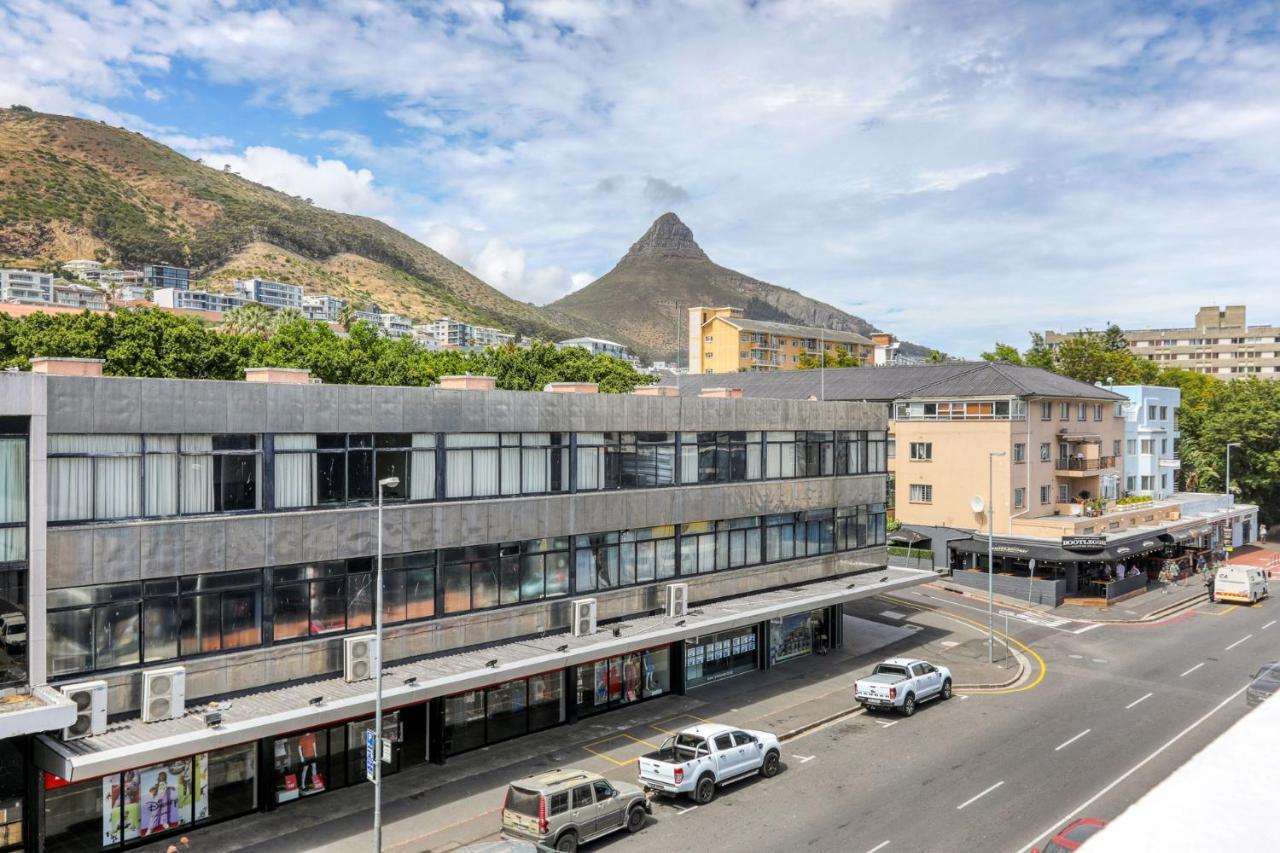 Backup-power Trendy 2 Bed Balcony Apartment Kapstadt